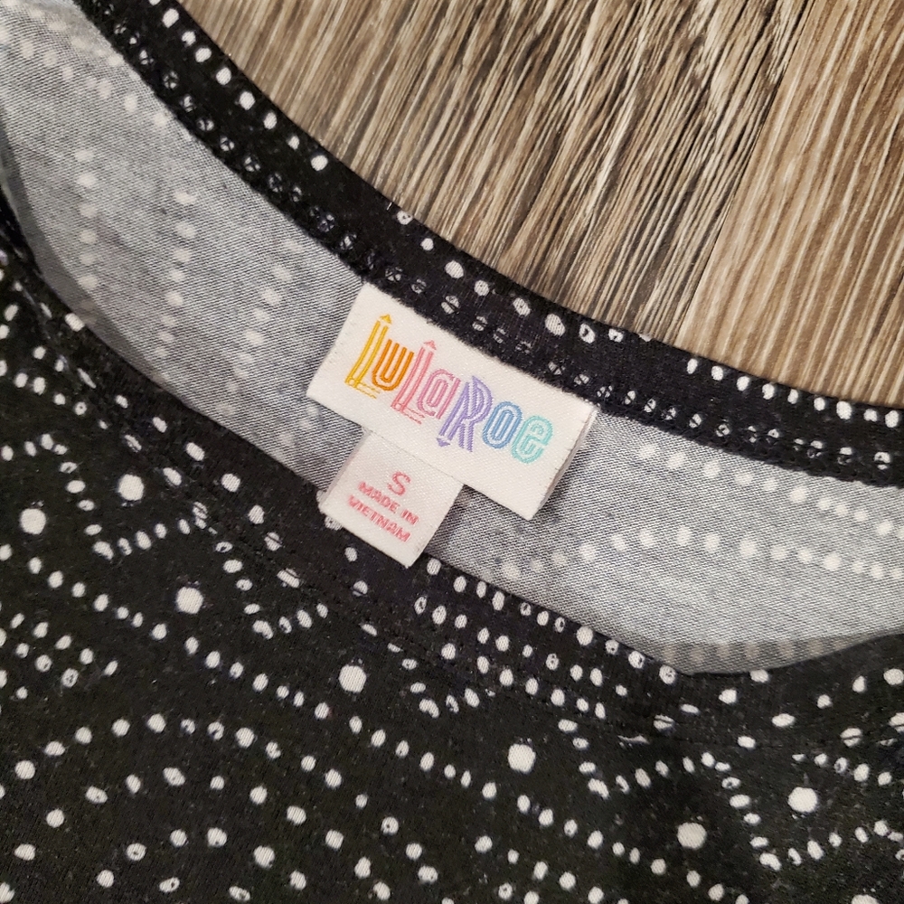 LuLaRoe Carly Small